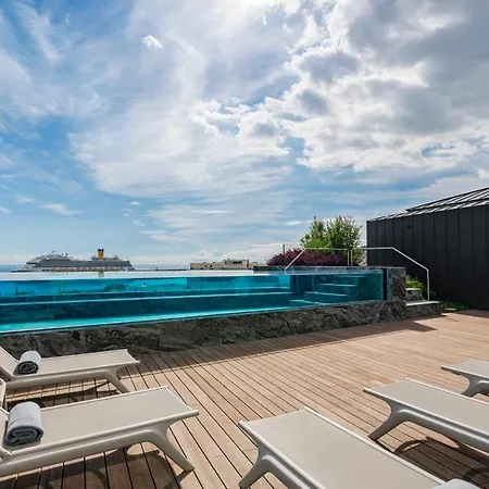 Savoy Insular I By An Island * Funchal (Madeira)