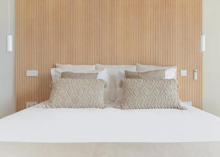 Savoy Insular I By An Island Apartment