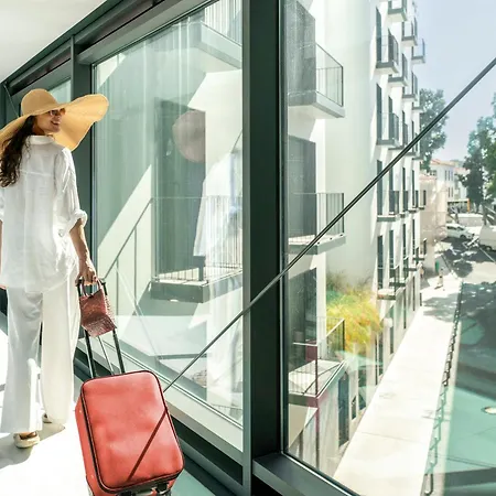 Luxury Three-suite At Savoy Insular * Funchal (Madeira)
