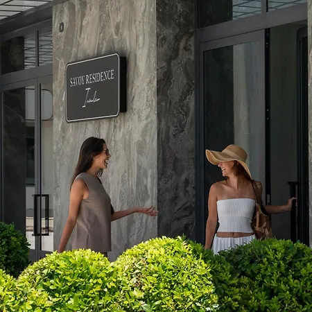 Luxury Three-suite At Savoy Insular *